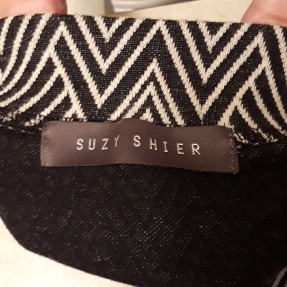 💕CUTE💕Suzy Shier geometric pencil skirt - Picture 6 of 6